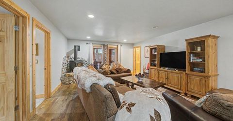 1520 Cherry Hills Circle, South Lake Tahoe, CA 96150 Photo