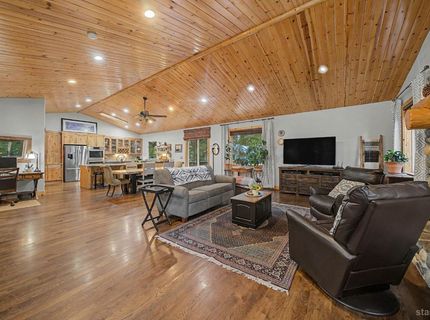 1520 Cherry Hills Circle, South Lake Tahoe, CA 96150 Photo