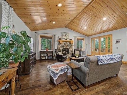 1520 Cherry Hills Circle, South Lake Tahoe, CA 96150 Photo