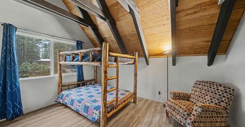 1455 Crystal Air Drive, South Lake Tahoe, CA 96150 Photo