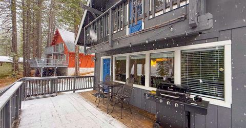 1455 Crystal Air Drive, South Lake Tahoe, CA 96150 Photo