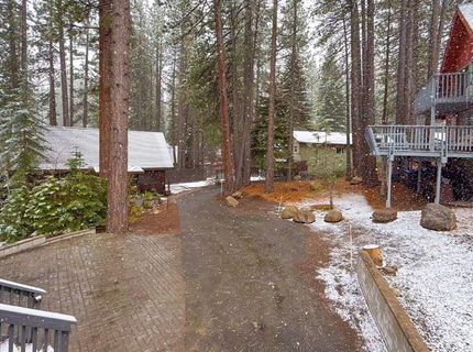 1455 Crystal Air Drive, South Lake Tahoe, CA 96150 Photo