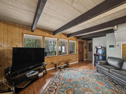 1455 Crystal Air Drive, South Lake Tahoe, CA 96150 Photo