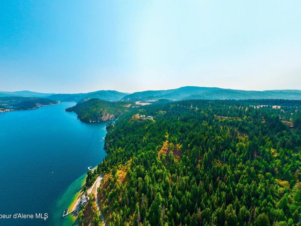 5727 S ODELIN LN, Harrison, ID 83833