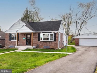 23 PLEASANT ROAD, BROOMALL, PA 19008