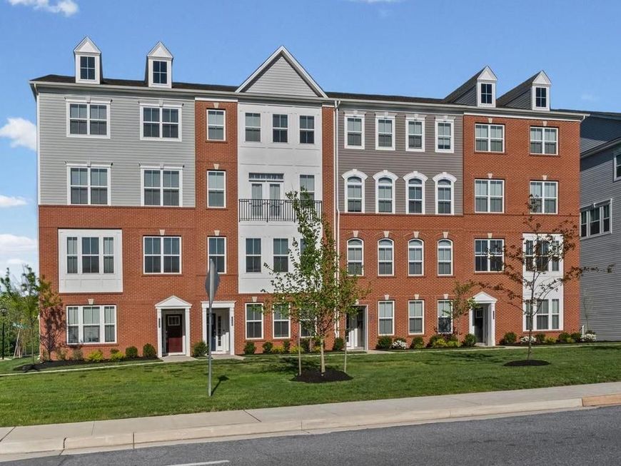 7736 A Port Capital Drive, Elkridge, MD 21075 Main Photo