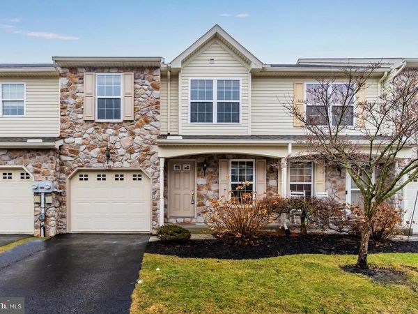 178 MAPLETON DRIVE , HARRISBURG, PA 17112