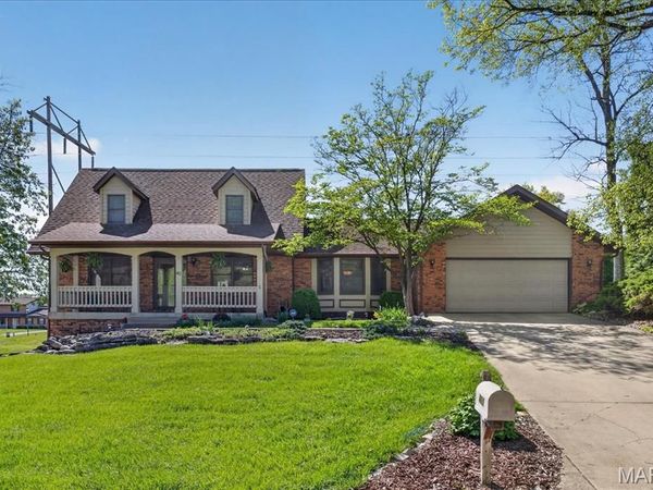 411 John Henry Street, Belleville, IL 62220