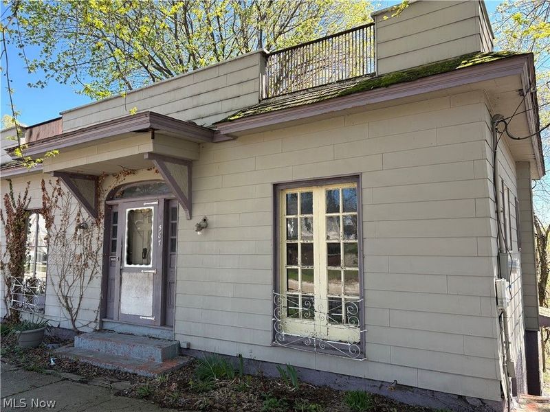 587 Main Street, Conneaut, OH 44030 Photo 1