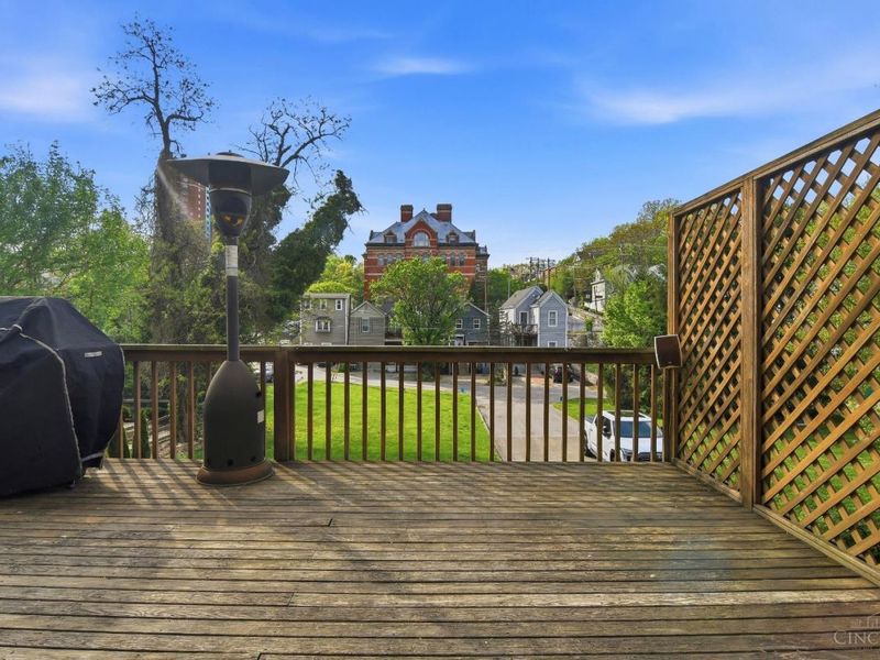 531 Hoge Street, Cincinnati, OH 45226 Photo 17