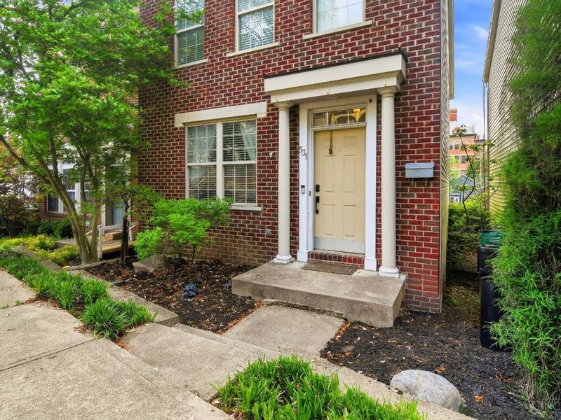 531 Hoge Street, Cincinnati, OH 45226 Photo 2