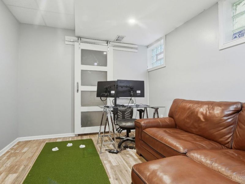 531 Hoge Street, Cincinnati, OH 45226 Photo 32