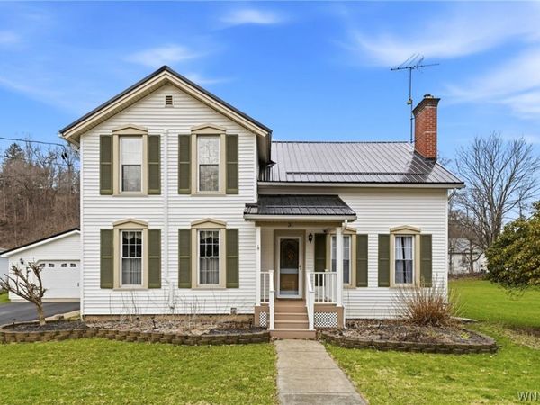 31 Johnson Street , Gowanda, NY 14070