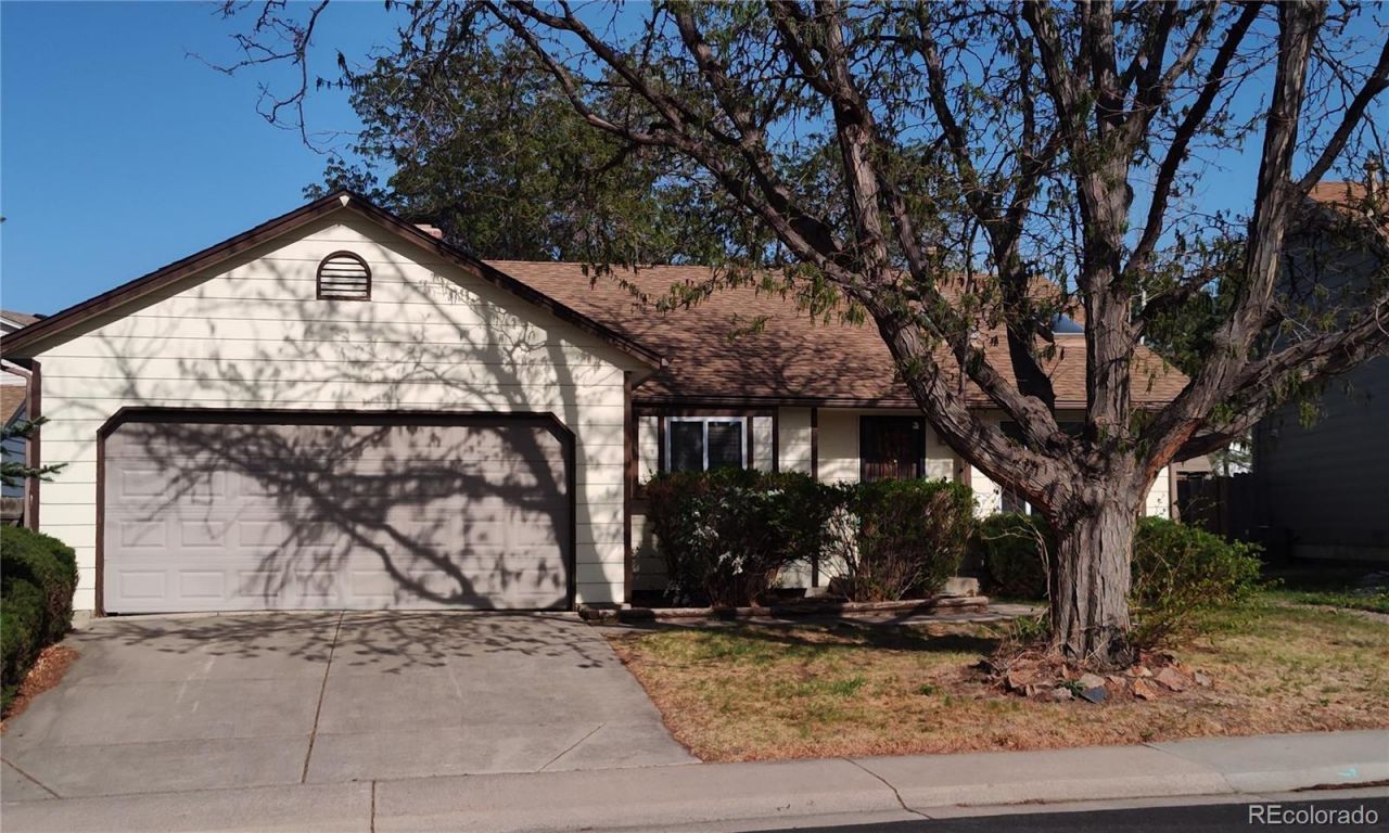 16314 E Exposition Drive, Aurora, CO 80017 Main Photo