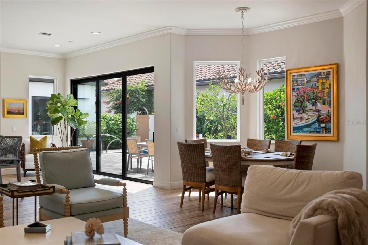 134 E Tampa Avenue, Venice, FL 34285 Photo