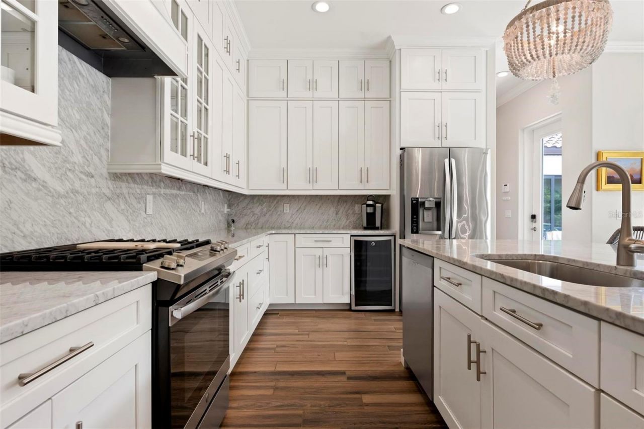 134 E Tampa Avenue, Venice, FL 34285 Photo