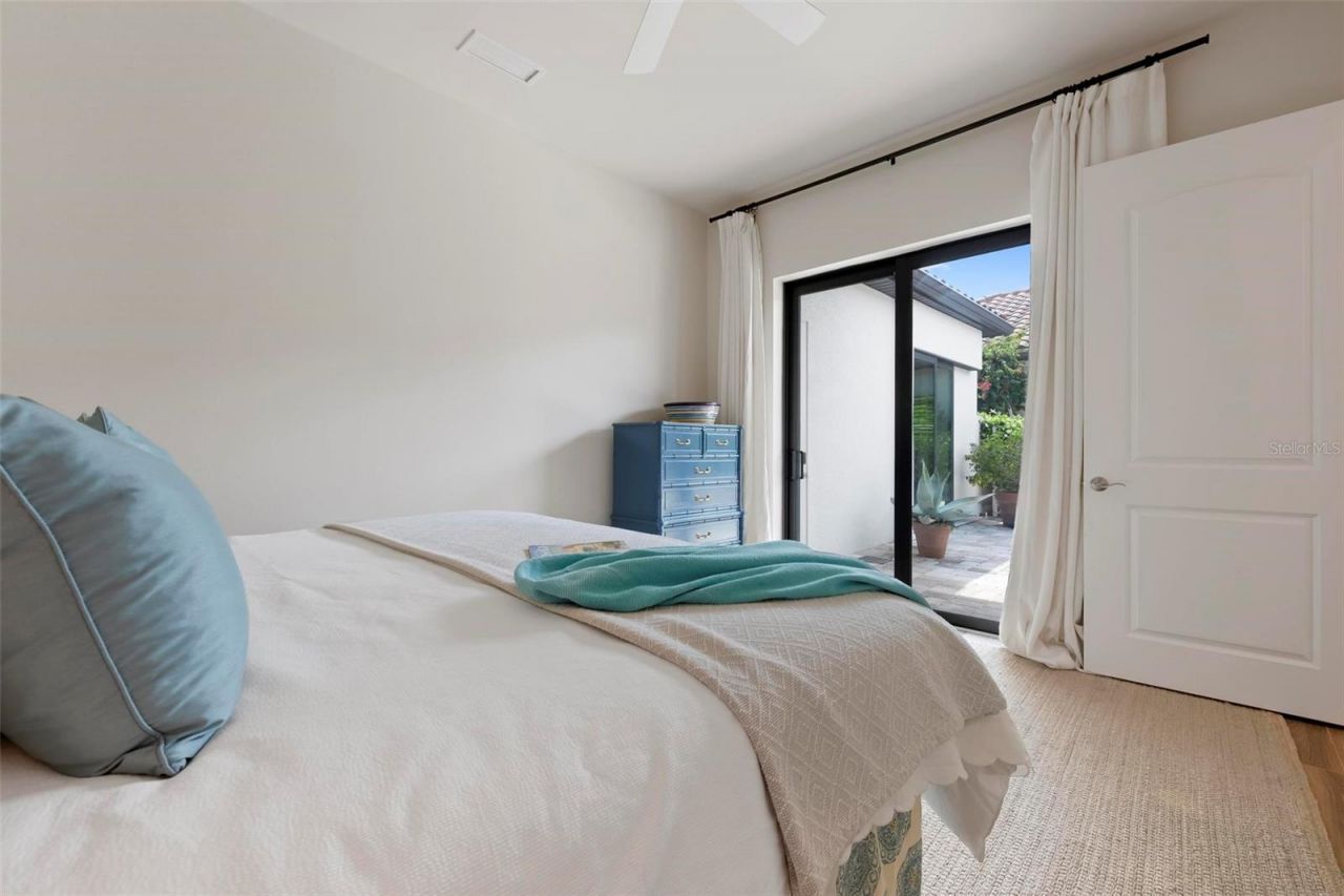 134 E Tampa Avenue, Venice, FL 34285 Photo