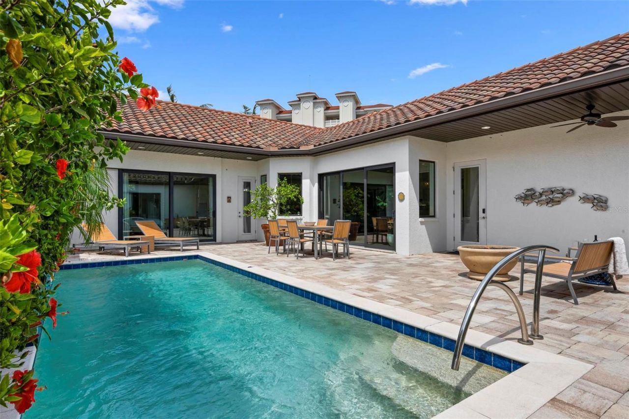 134 E Tampa Avenue, Venice, FL 34285 Photo