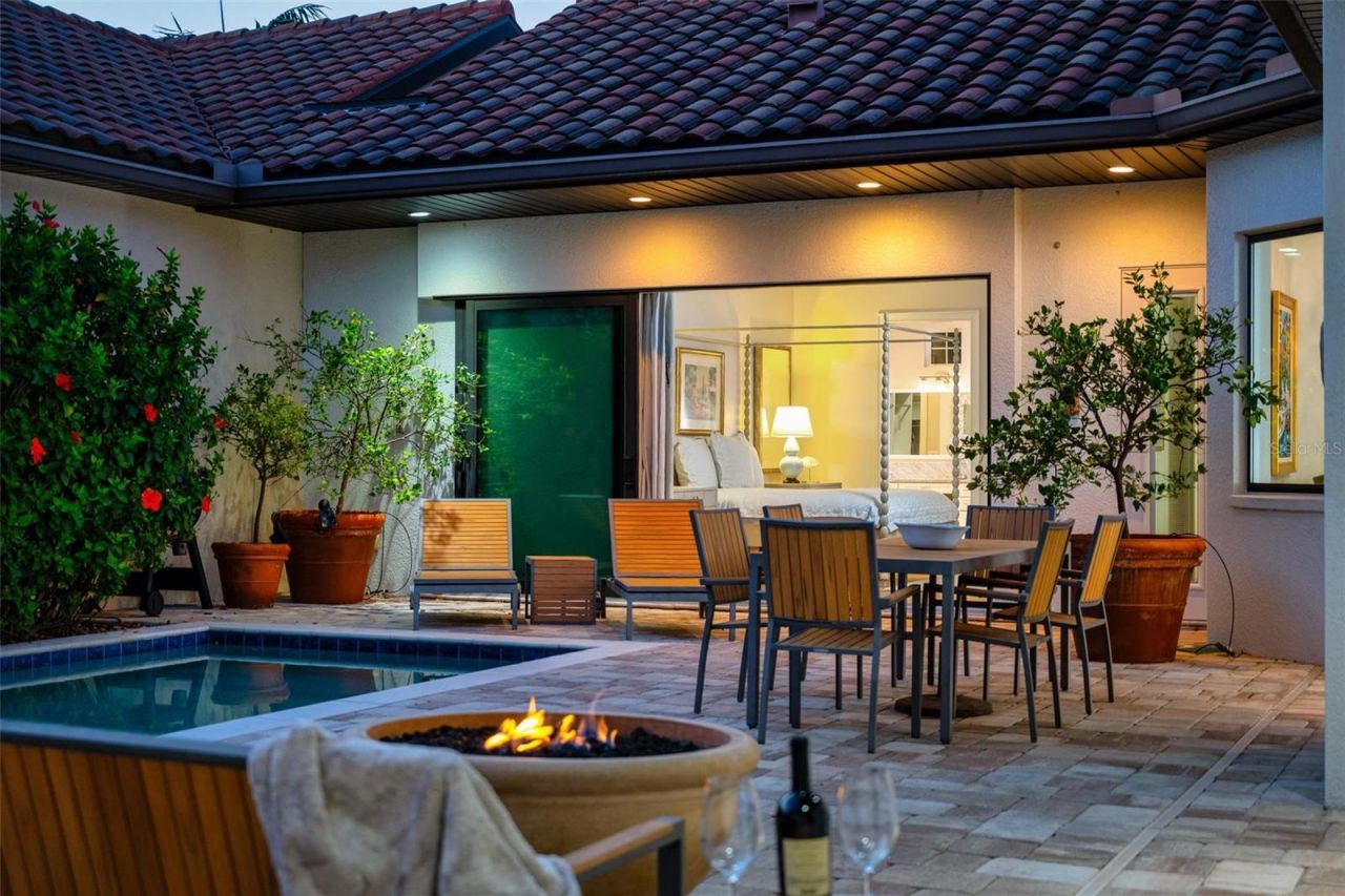 134 E Tampa Avenue, Venice, FL 34285 Photo