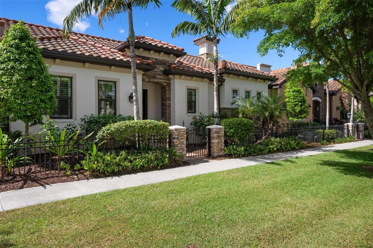 134 E Tampa Avenue, Venice, FL 34285 Photo