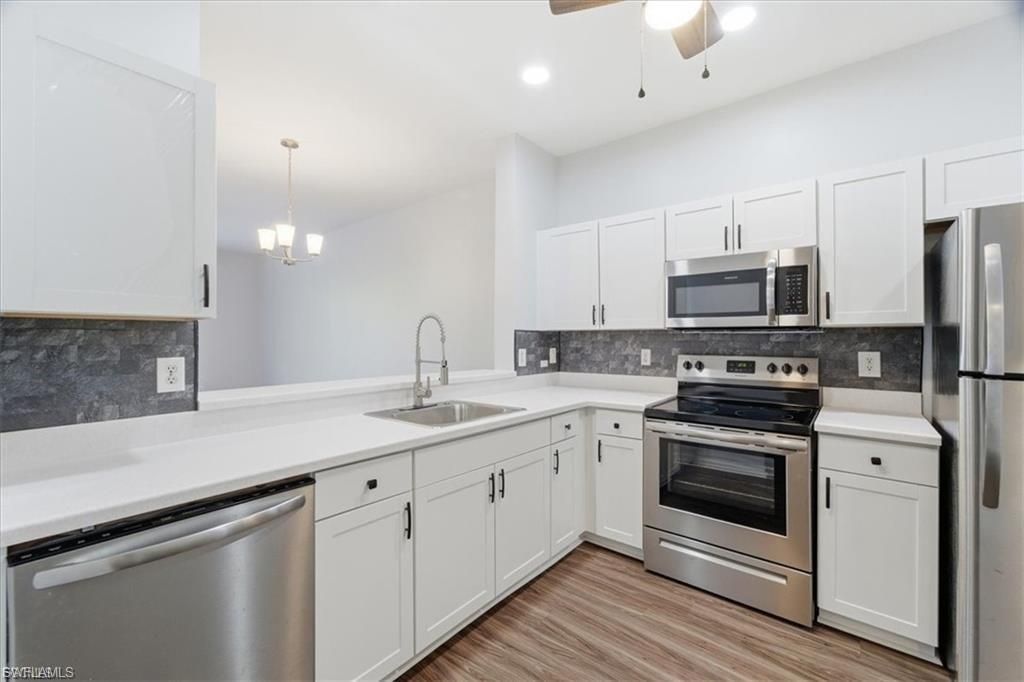 3630 Pine Oak Cir, Unit 105, Fort Myers, FL 33916 Photo