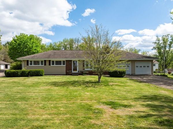 198 CLEARVIEW AVE, Wheeling, WV 26003