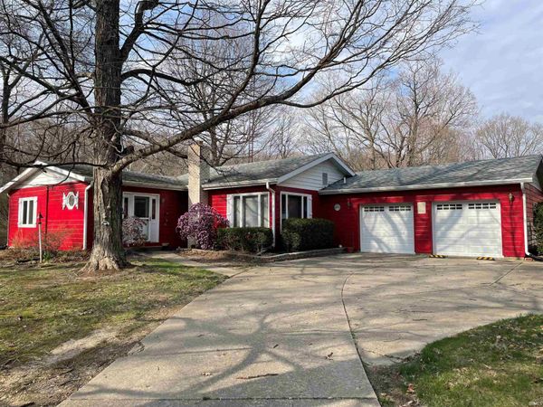 1320 E 400 N Road, Attica, IN 47918