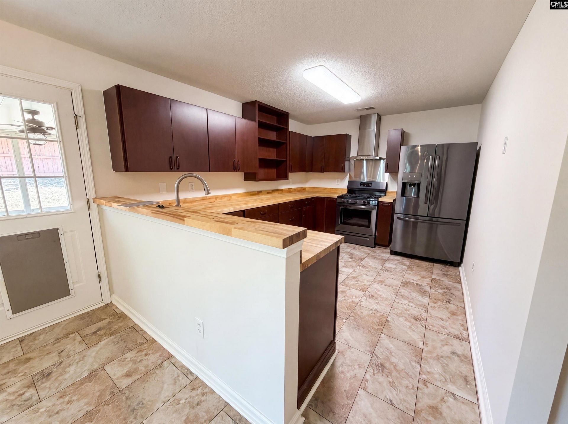 5 Hempstead Place Photo 8