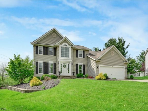 141 McCleary Court, Sagamore Hills, OH 44067