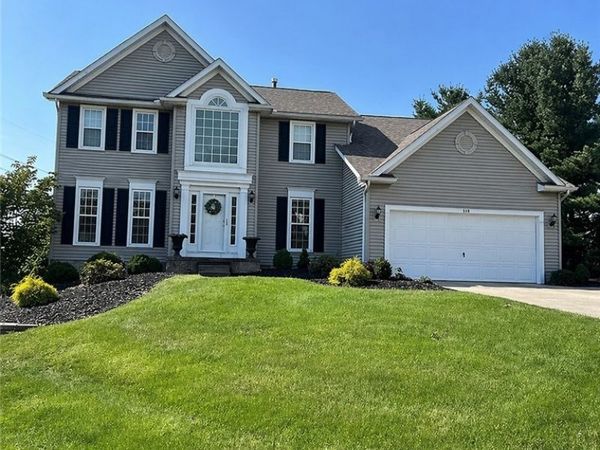 141 McCleary Court , Sagamore Hills, OH 44067