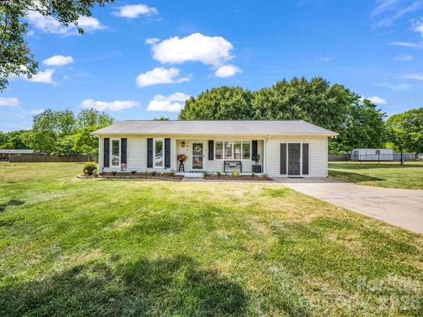 702 Billys Drive , Shelby, NC 28152