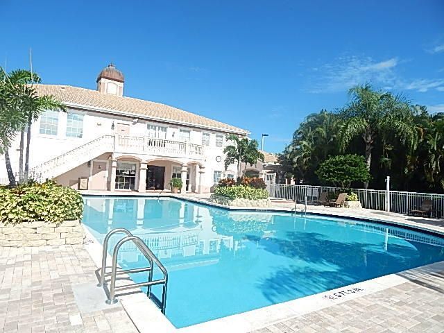 158 SW Peacock Boulevard, Unit 30105, Port Saint Lucie, FL 34986 Photo