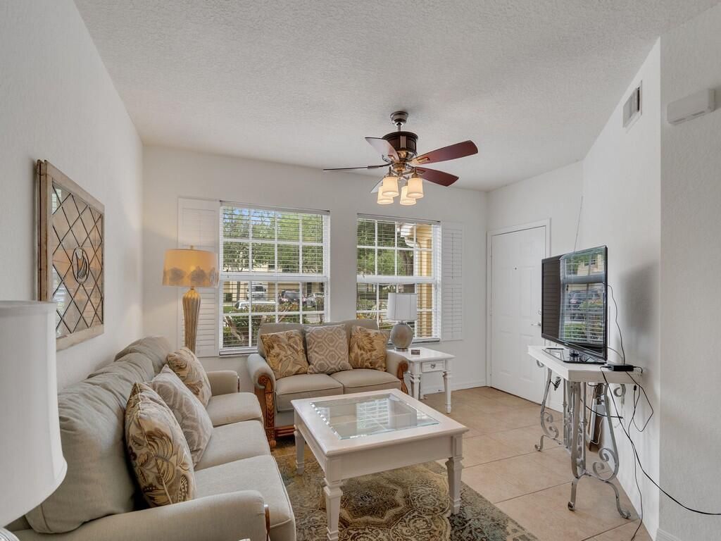 158 SW Peacock Boulevard, Unit 30105, Port Saint Lucie, FL 34986 Photo