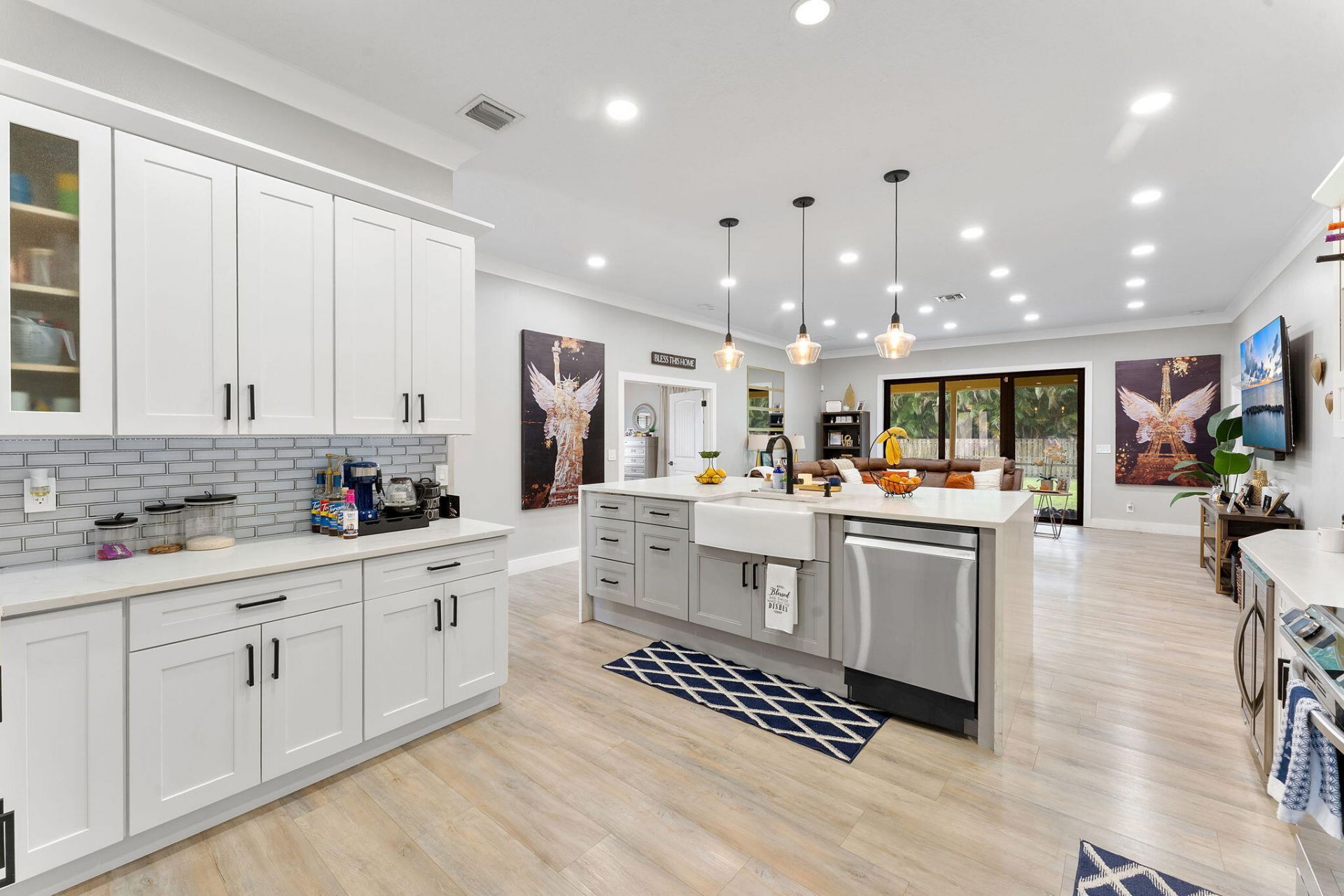 123 Bilbao Street, Royal Palm Beach, FL 33411 Photo