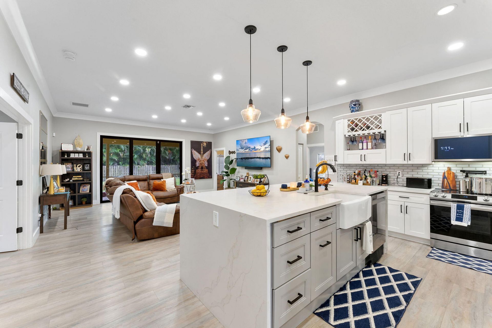 123 Bilbao Street, Royal Palm Beach, FL 33411 Photo