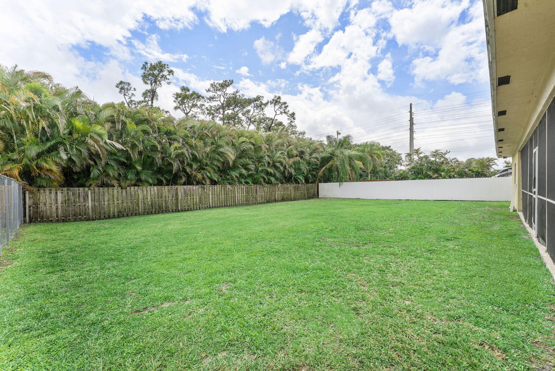 123 Bilbao Street, Royal Palm Beach, FL 33411 Photo
