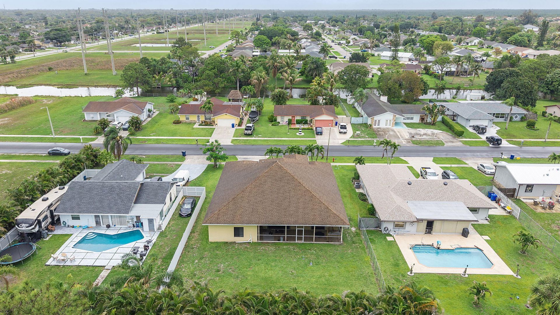 123 Bilbao Street, Royal Palm Beach, FL 33411 Photo