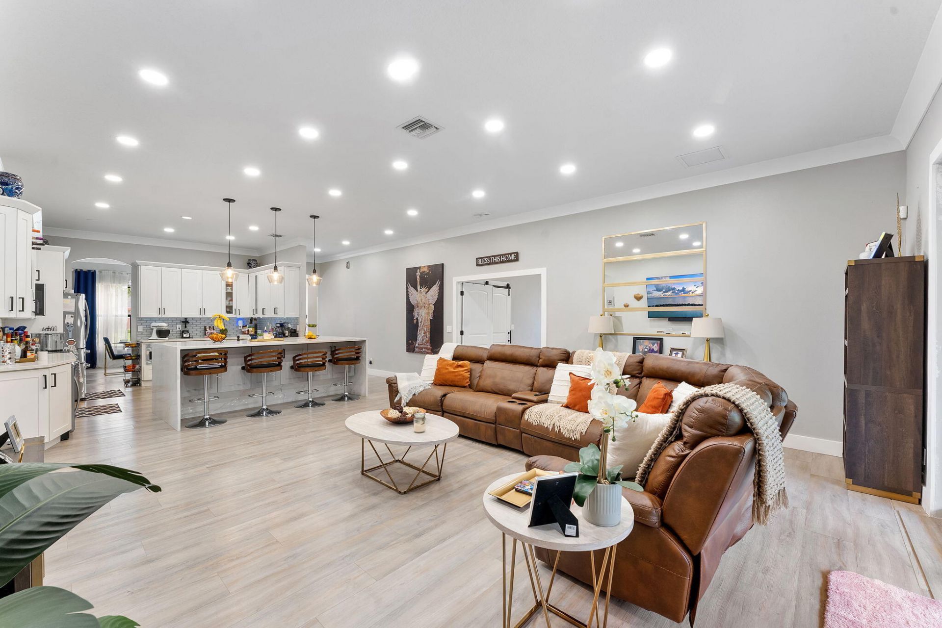 123 Bilbao Street, Royal Palm Beach, FL 33411 Photo