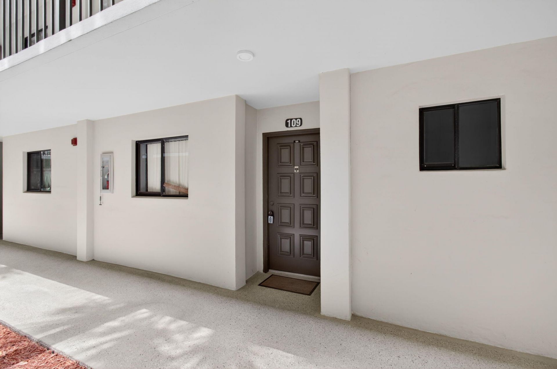 5430 Las Verdes Circle, Unit 109, Delray Beach, FL 33484 Photo