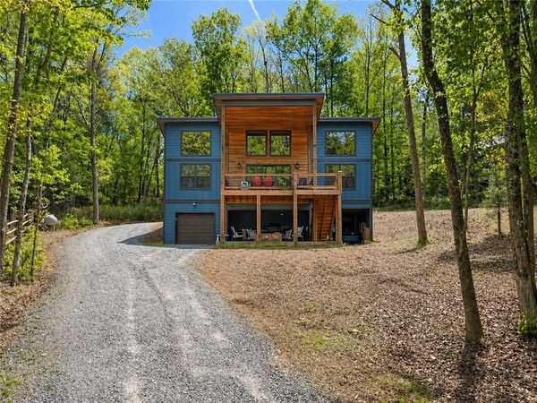 130 Orbit Lane , Ellijay, GA 30540