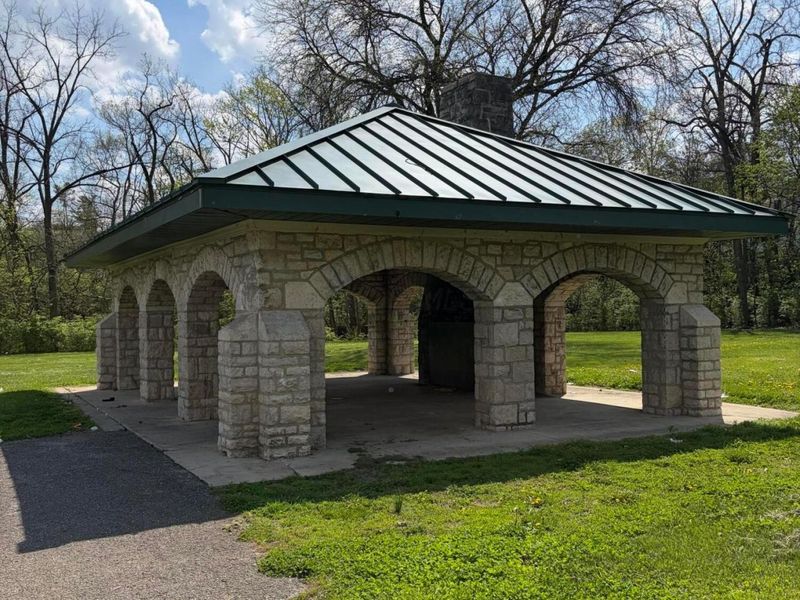 2424 Westwood Drive , Columbus, OH 43204 Photo 14