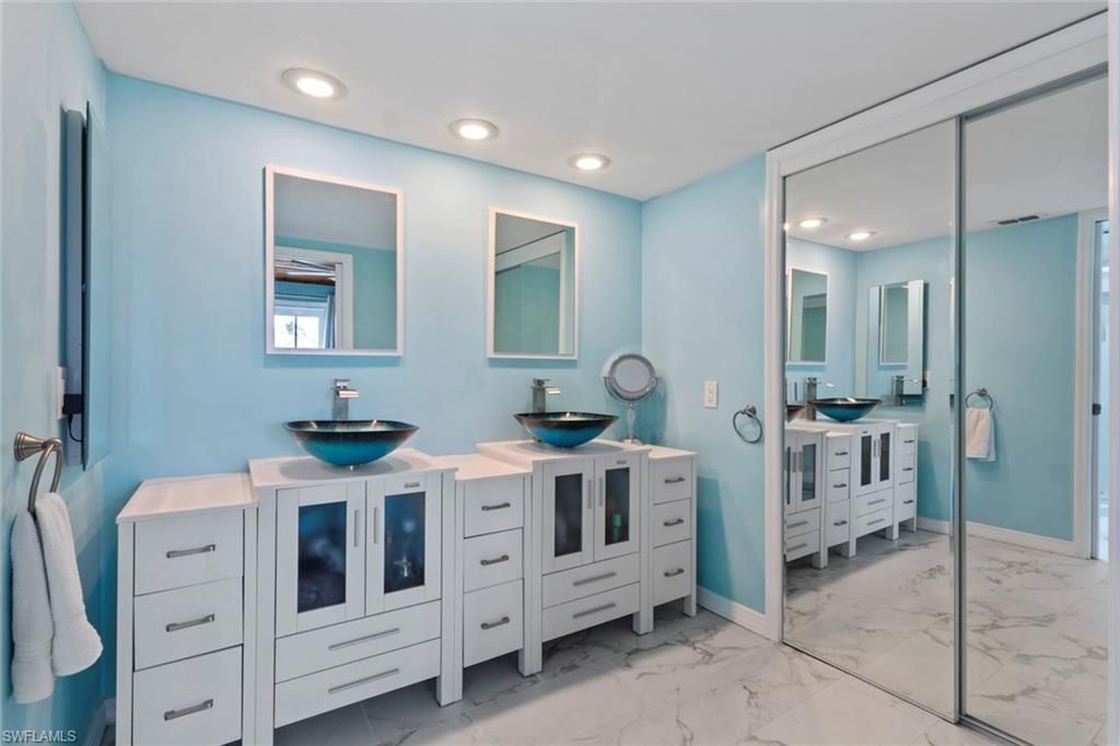 18260 Deep Passage Ln, Fort Myers Beach, FL 33931 Photo