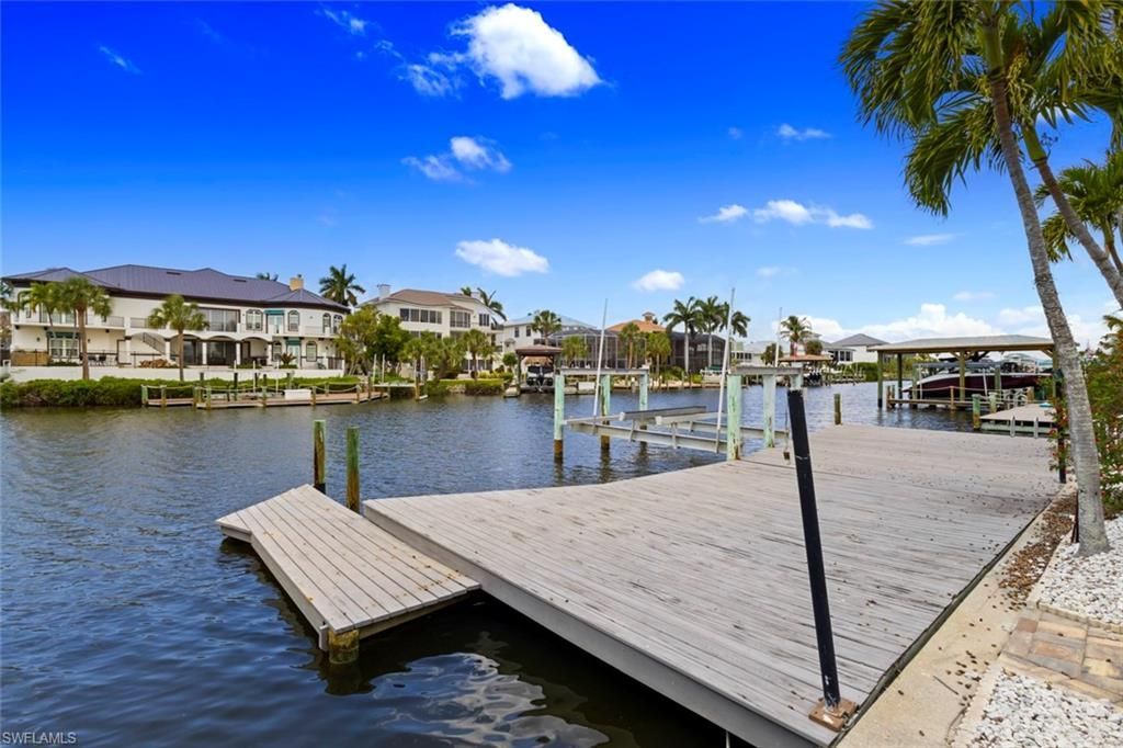 18260 Deep Passage Ln, Fort Myers Beach, FL 33931 Photo