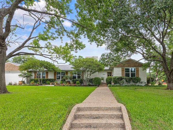 3600 Manderly Place, Fort Worth, TX 76109