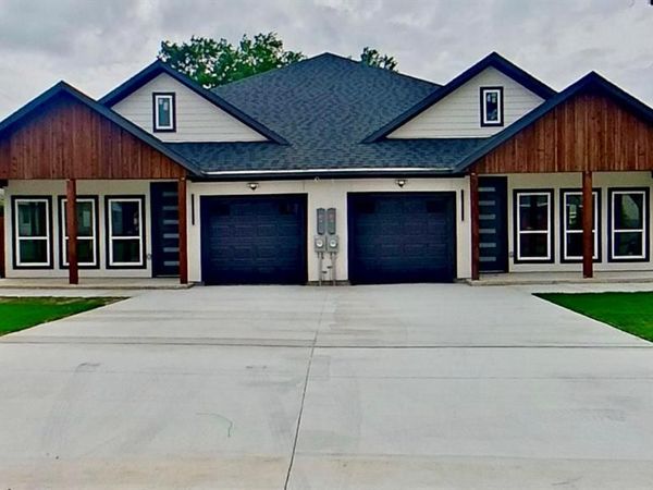 406 Indiana Street, Arlington, TX 76011