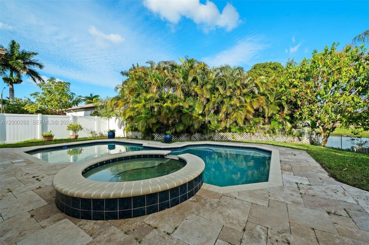 2715 SW 137th Ter , Miramar, FL 33027 Photo