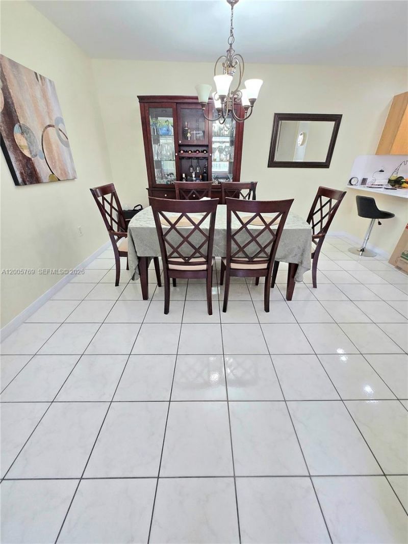 6755 NW 182nd St , Unit 104, Hialeah, FL 33015 Photo