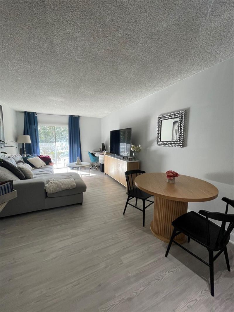 8500 SW 109th Ave, Unit 6-229, Miami, FL 33173 Photo