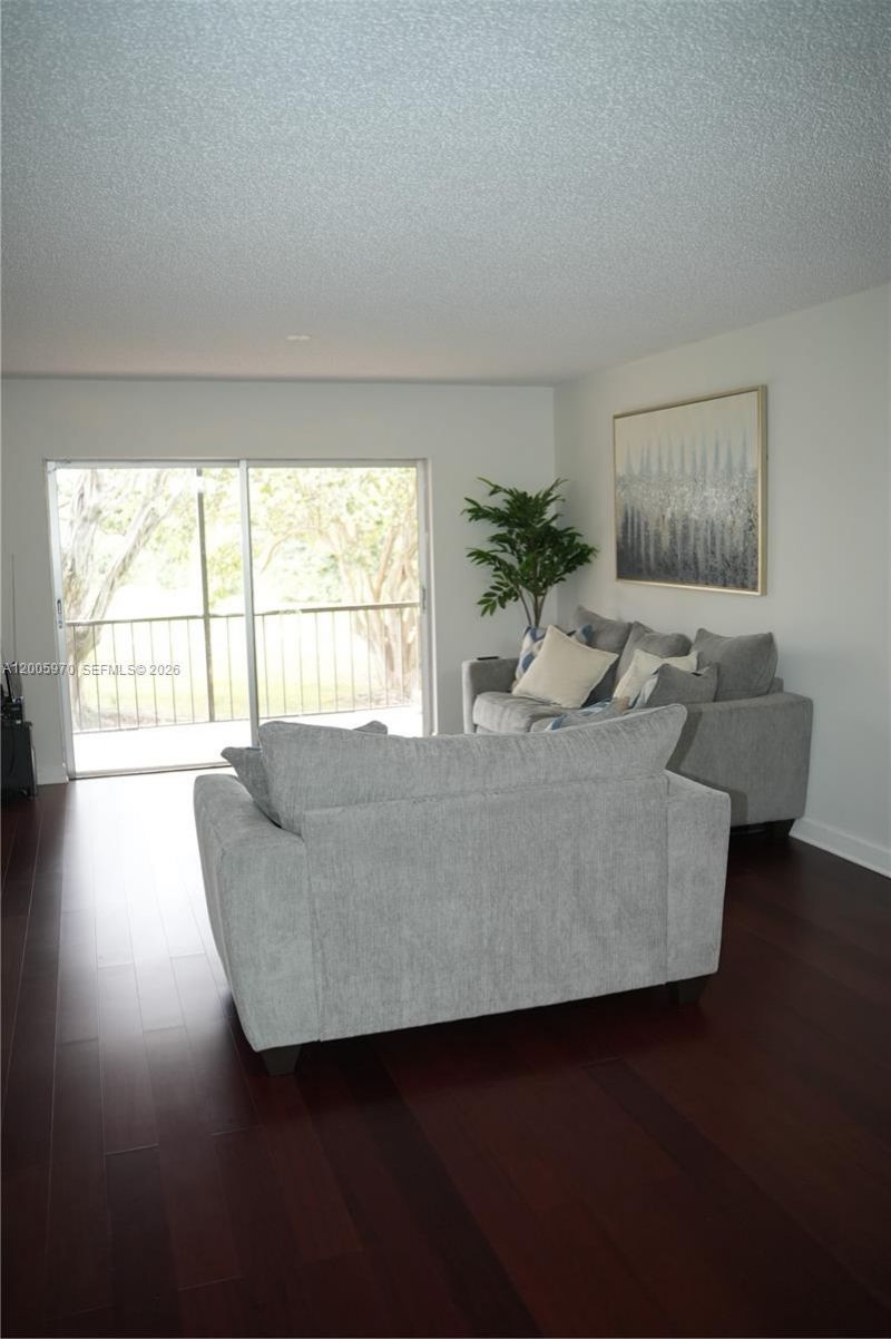 6001 N Falls Cir Dr, Unit 203, Lauderhill, FL 33319 Photo