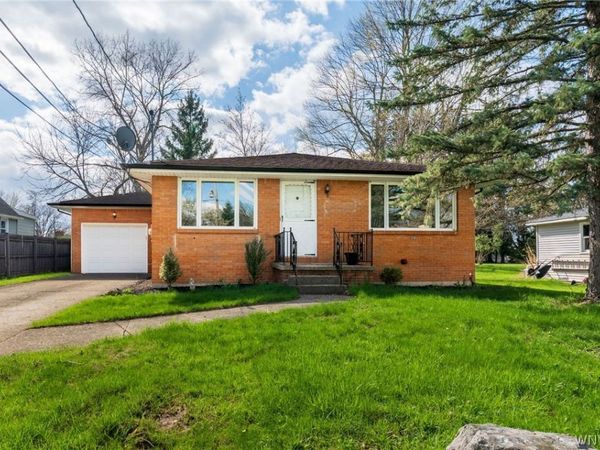 410 Bauman Road , Williamsville, NY 14221